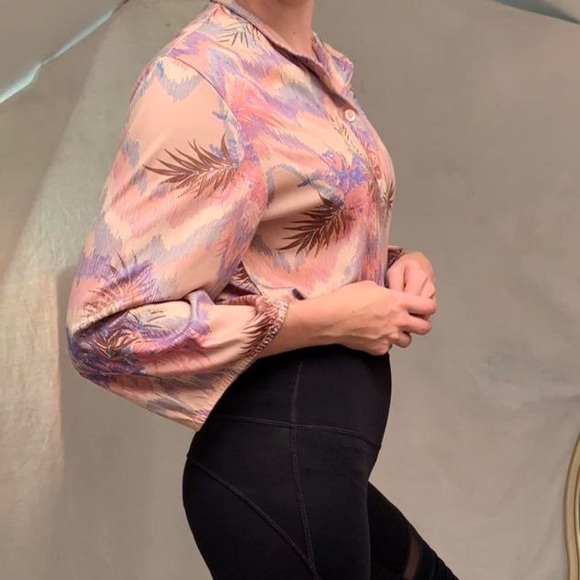 ❤️ SALE!! **Thats So 70s Vintage Funky Pretty Blouse** - Picture 4 of 4